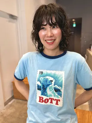 ミディアム パーマ album銀座店所属・似合わせパーマ 癖毛カットのヘアスタイル