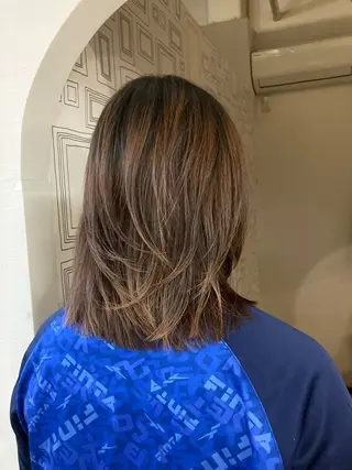 ミディアム brooch所属・【brooch】 松永 花奈のヘアスタイル