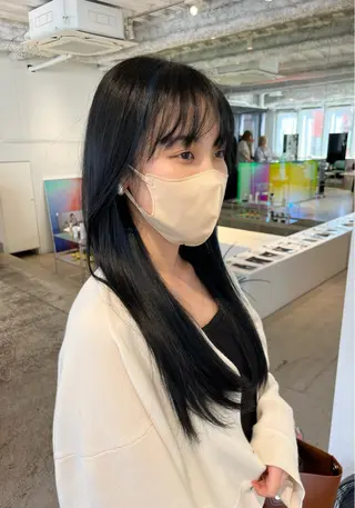 ロング カラー ANY/ Nanaのヘアスタイル