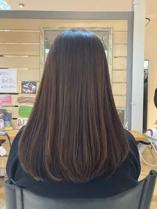 ミディアム カラー en't所属・【女性指名No.1】 西口直子のヘアスタイル