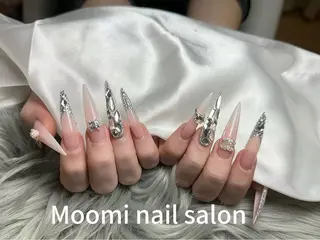 ロング moomi nailのネイルデザイン