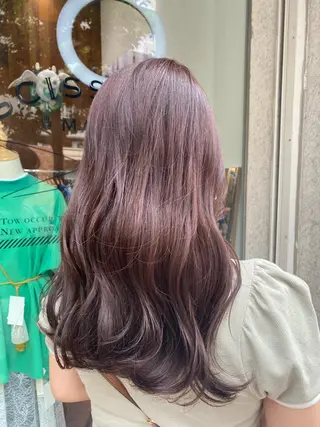 セミロング カラー haru .のヘアスタイル