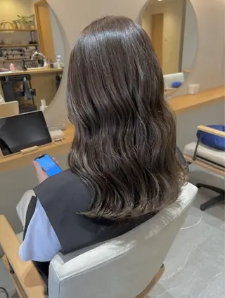 ミディアム 《PARAGO緑橋》 山田素のヘアスタイル