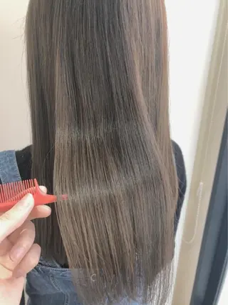 ロング 小顔似合わせ 前田ヒロコのヘアスタイル