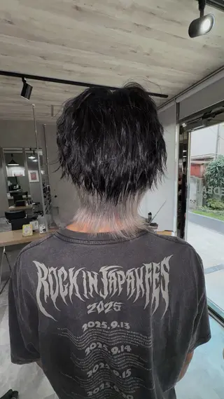 カラー がわ/レイヤー /中顔面短縮カットのヘアスタイル