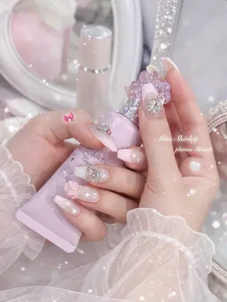 ネイル nailsalon Miss Shirley所属・Miss Shirley新宿のネイルデザイン