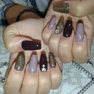 ネイル エステとネイル ローズコンフォートのネイルデザイン