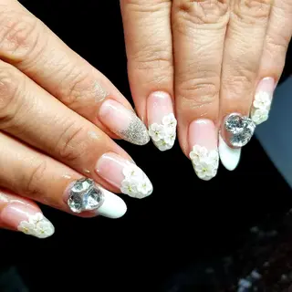 ネイル L'instant  Nail Artzのネイルデザイン