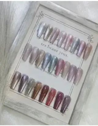 ネイル WISTERIA suraのネイルデザイン