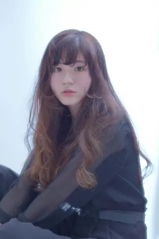 ロング カラー ショートヘア💫 ハイトーン西田拓馬のヘアスタイル