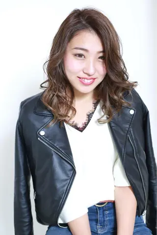 セミロング 長谷川 智也/ディレクターのヘアスタイル