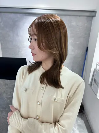 ミディアム カラー 透明感/レイヤー 🇰🇷tomonaのヘアスタイル