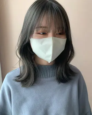 セミロング カラー hub hair レイヤー/透明感のヘアスタイル