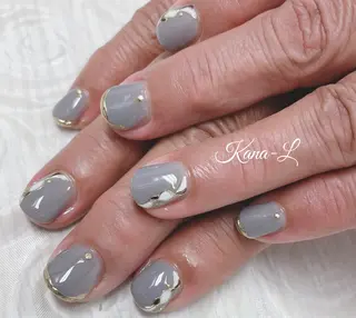 ネイル 芦辺 香奈のネイルデザイン