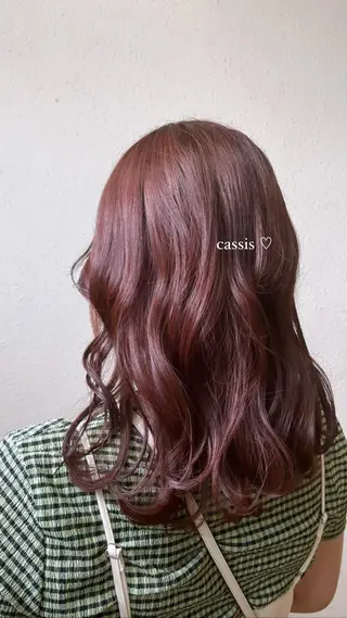 セミロング カラー 光本 杏のヘアスタイル