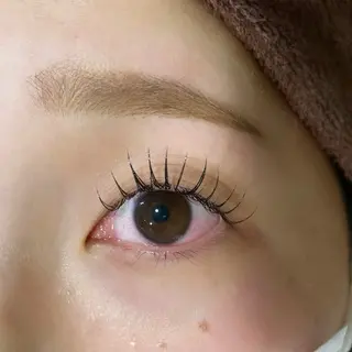 マツエク・マツパ ぱく みやんのヘアスタイル