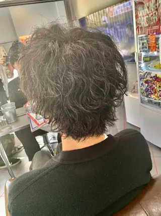 ショート パーマ メンズ メンズサロン　アソビ所属・【扱いやすいパーマ】 眞鍋拓己のヘアスタイル