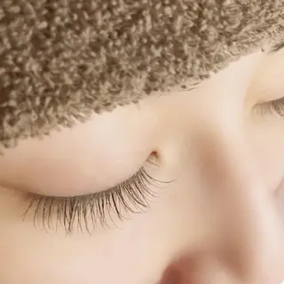 マツエク・マツパ メンズアイブロウ MAXIの眉毛・アイブロウイメージ