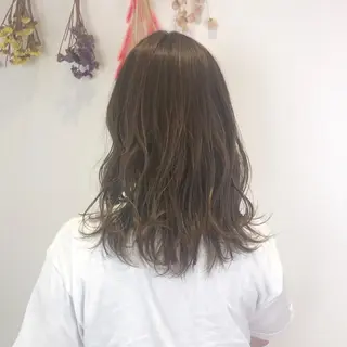 ミディアム カラー 似合わせカット🌿 前川のヘアスタイル