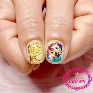 ネイル CROWN プライベートサロンのネイルデザイン