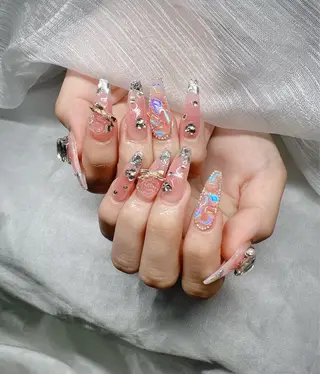 ネイル Lee Nailsのネイルデザイン