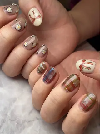 ネイル ANNE 綾瀬店 練習モデル様募集中のネイルデザイン