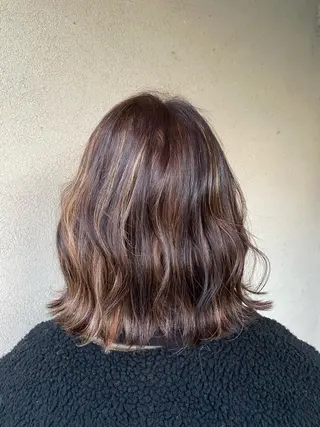 カラー 竹添 有梨沙のヘアスタイル