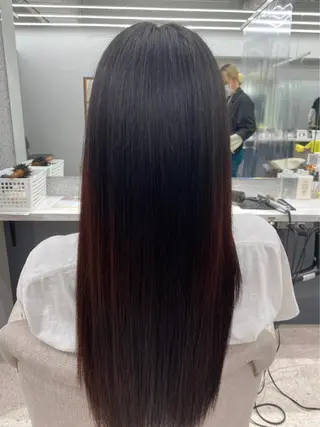 ロング 河内 大慎のヘアスタイル