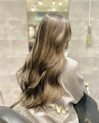 ロング _WHITE難波店[アンダーバーホワイト]所属・艶カラー/髪質改善 /韓国風/中村嘉秀のヘアスタイル