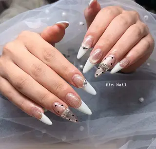 ネイル HIN NAILのネイルデザイン