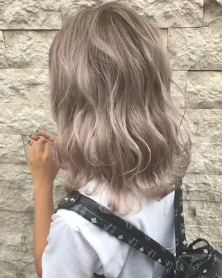 ミディアム カラー ヘアアレンジ エクステの神様 ▫️原島ユウヤ▫️のヘアスタイル