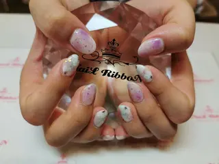 ネイル ネイルリボン 受付スタッフのネイルデザイン