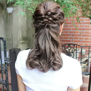 ヘアアレンジ Click所属・クニモトハルナ ボブ/柔らかカラーのヘアスタイル