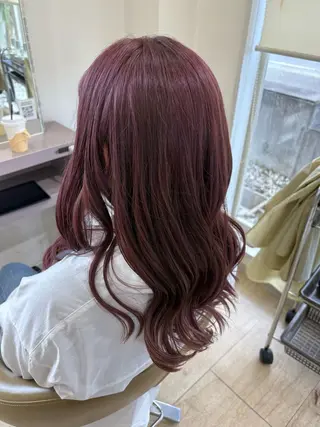 ロング カラー 工藤 彩花のヘアスタイル