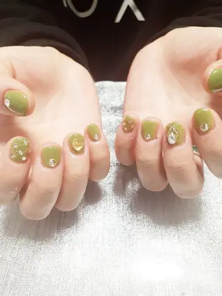 ネイル 鈴木 憂維のネイルデザイン