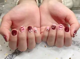 カラー ネイル Q Free nailsのネイルデザイン