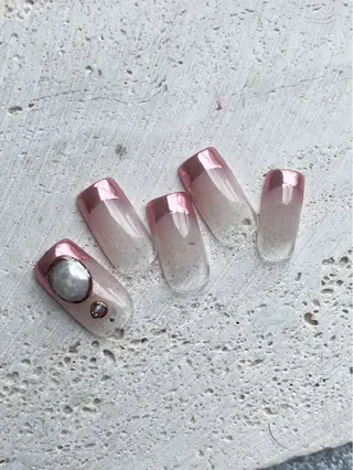 ネイル atelier　FIORITURA所属・FIORITURA aiのネイルデザイン