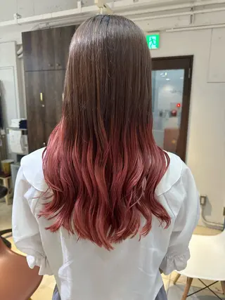セミロング ブリーチカラーボブ sayo🧸🤎のヘアスタイル