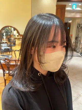 ミディアム 田内 満里奈のヘアスタイル