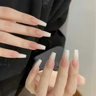 ネイル emmi salon所属・Emmi salonのネイルデザイン