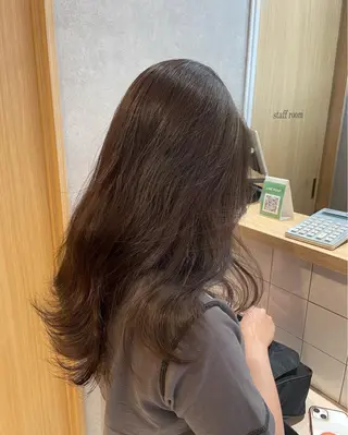 セミロング 女性スタイリスト専門サロン Zina 天神西通り所属・艶髪韓国ヘア MANAMI🎀のヘアスタイル