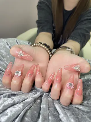 ネイル Mumu所属・Mumu モデル募集中🪄のネイルデザイン