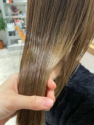 ロング MINAMI 🌙のヘアスタイル