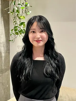 セミロング 髪質改善 HALO hair salon【ヘイロー】所属・暖色カラー🟥ショウ ✖️ウルフ&レイヤーのヘアスタイル