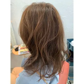 セミロング パーマ fio マナミのヘアスタイル