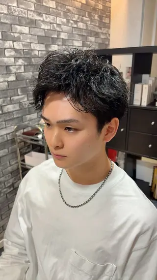 ショート メンズ 吉川 駿人のヘアスタイル