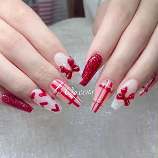 ネイル Queens マオのネイルデザイン