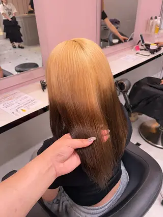 ロング カラー 透明感ベージュカラー 🪞上野🪞AIのヘアスタイル