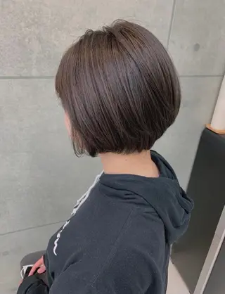 ショート 長田 有加のヘアスタイル
