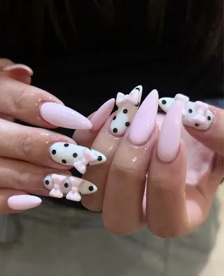 ミディアム Pio Mielのネイルデザイン